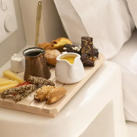 Aquarial * Naxos City